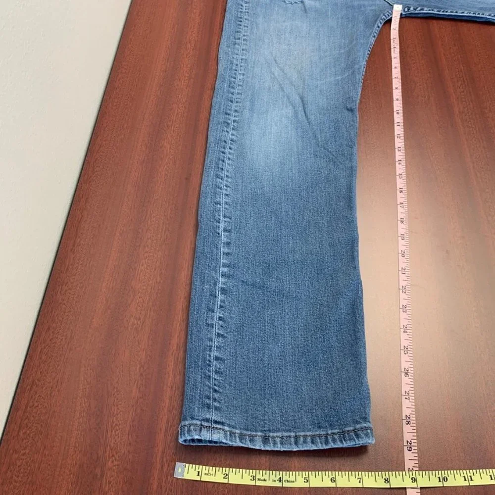 Men's 505 Levi's Mom Jeans